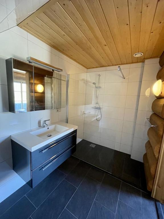 Unieke Houten Villa Met Sauna In Twente - 5P Den Ham Exterior foto